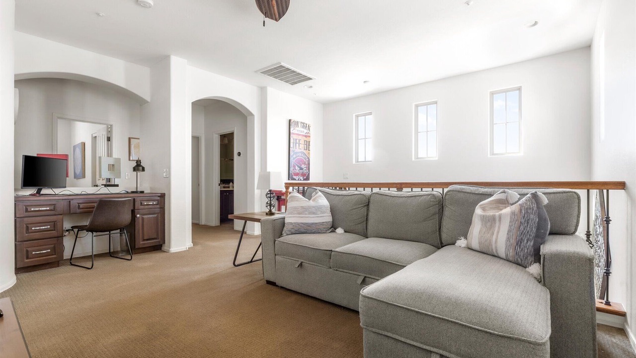 Photo of Livingroom in Estrella Mountain Ranch