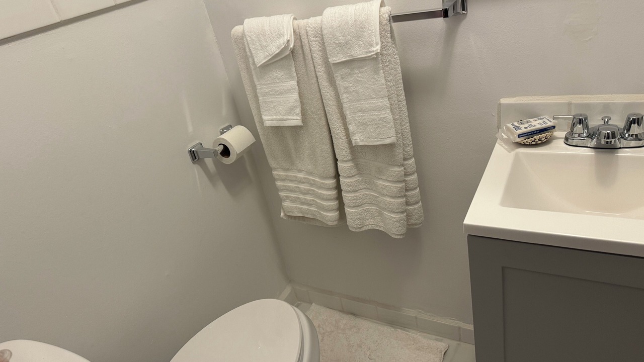 Photo of Bathroom in El Dorado Ranch