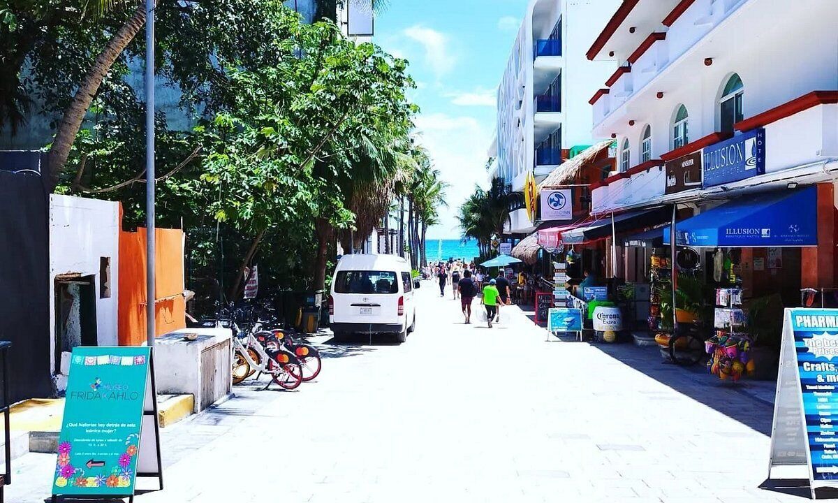 Photo of Others in 12th Street