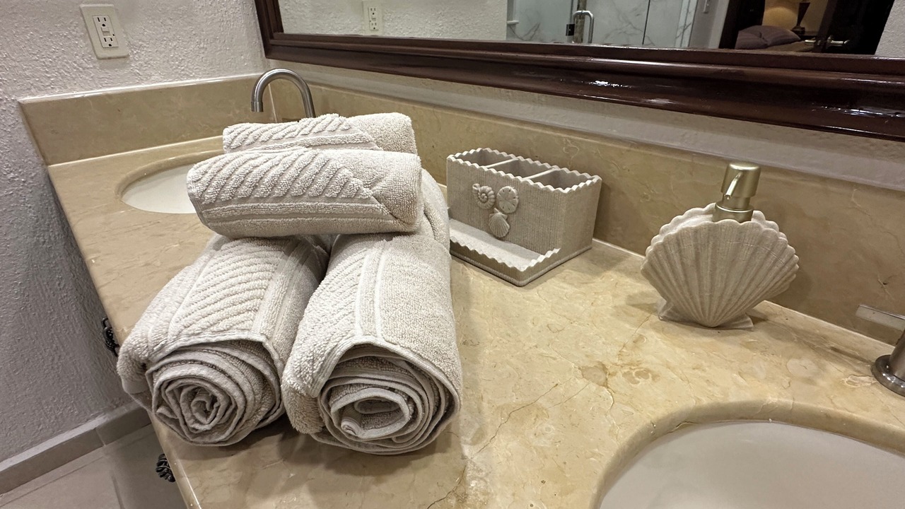 Photo of Bathroom in Sandy Beach