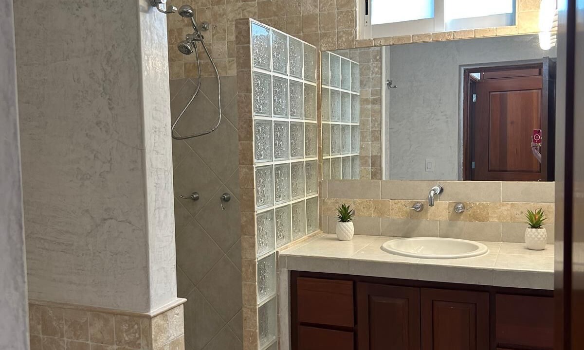 Photo of Bathroom in El Tezal