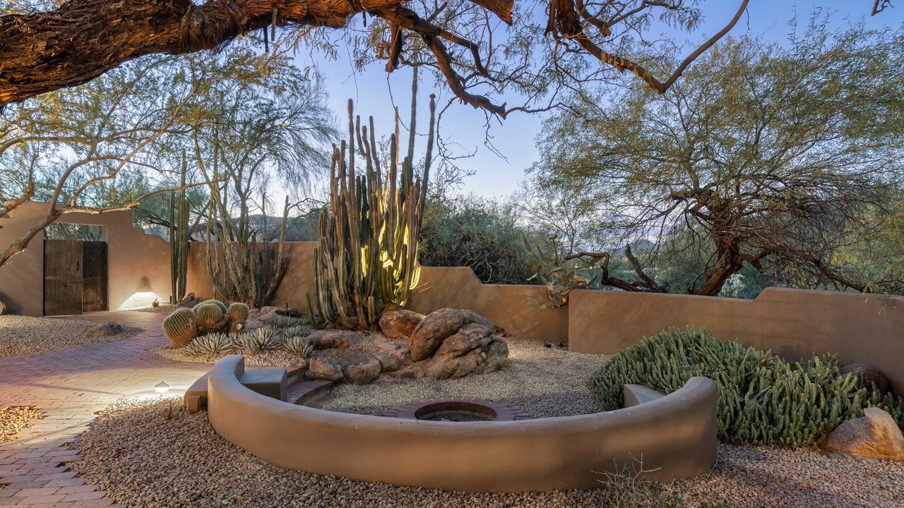 Photo of Outdoor in Pinnacle Peak