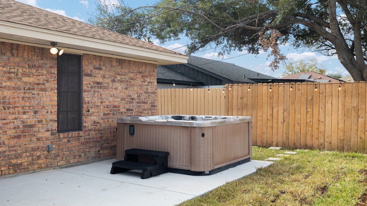 Photo of Outdoor in Mission