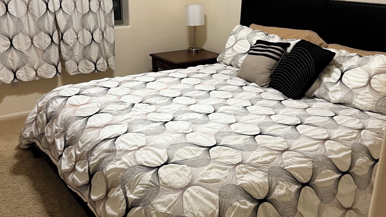 Photo of Bedroom in Maricopa