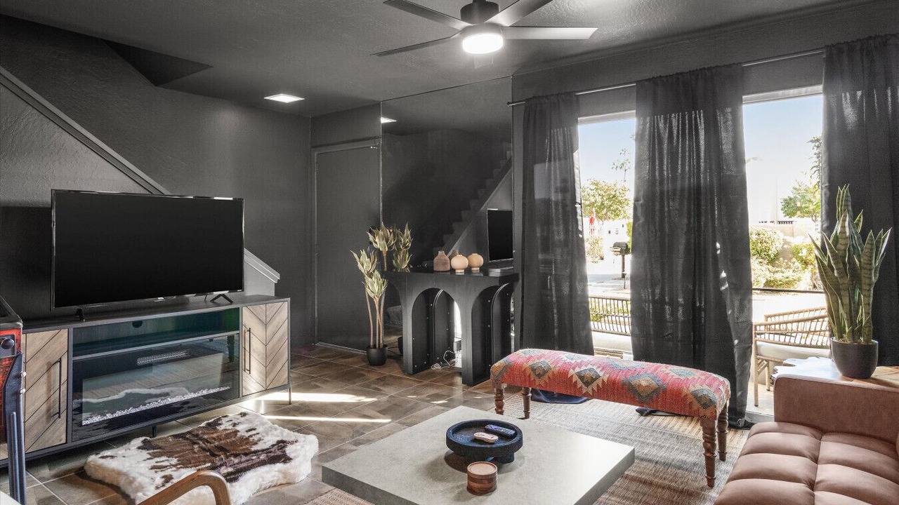 Photo of Livingroom in South Scottsdale