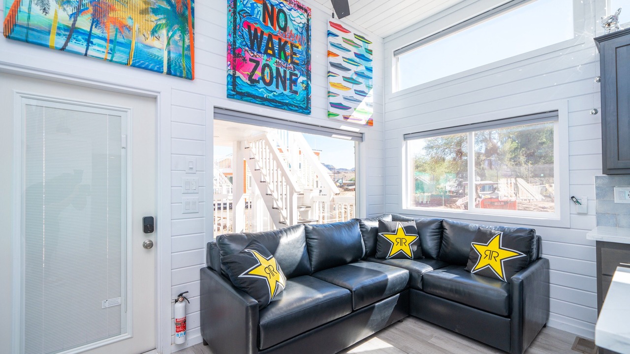 Photo of Livingroom in Parker Strip