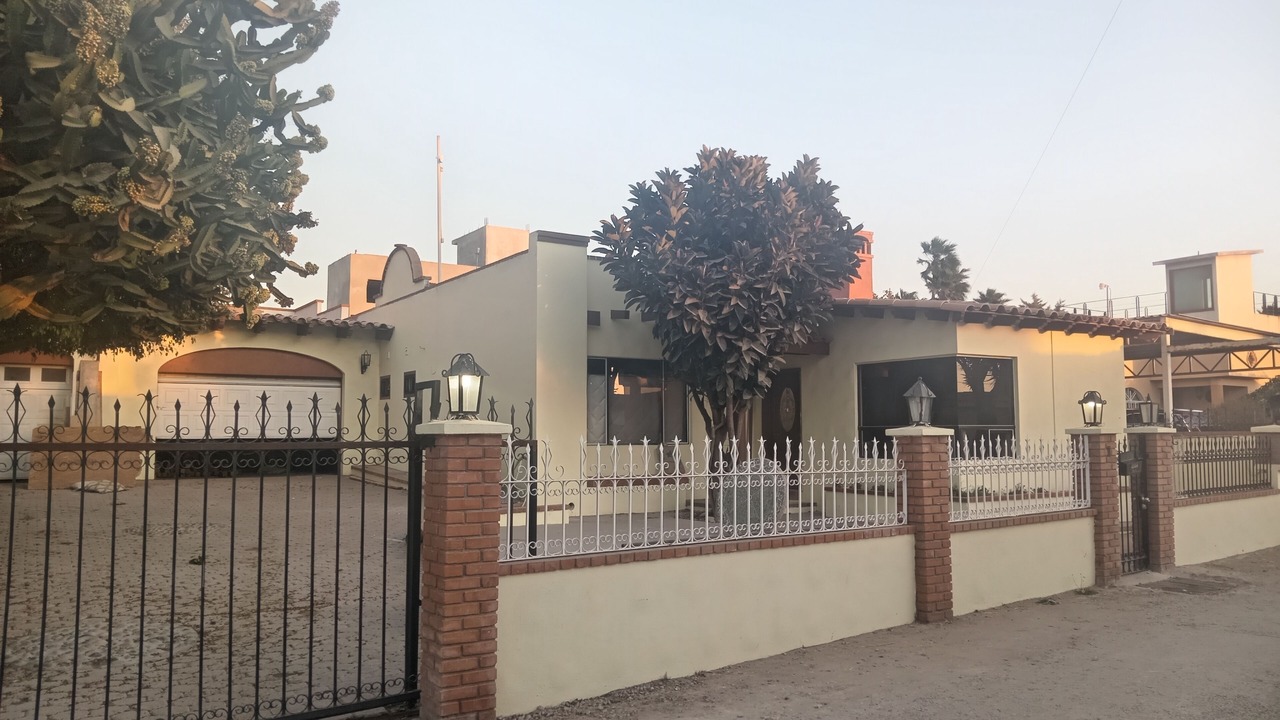 Photo of Outdoor in La Joya