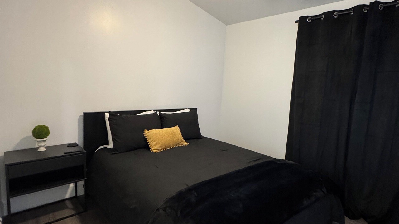 Photo of Bedroom in Maryvale