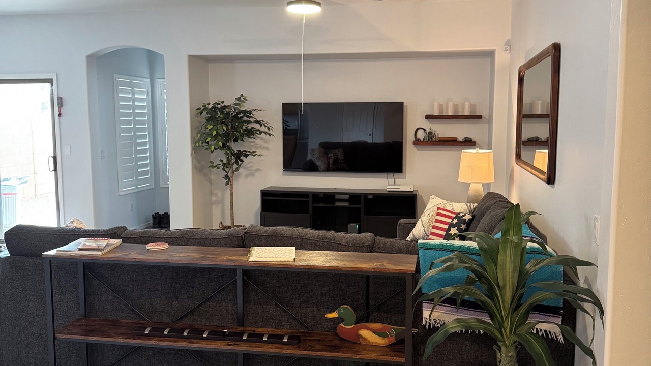 Photo of Livingroom in Maricopa