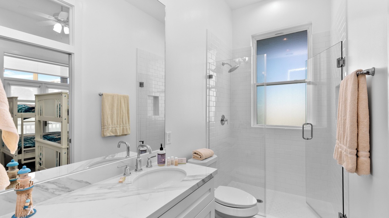 Photo of Bathroom in The Shores