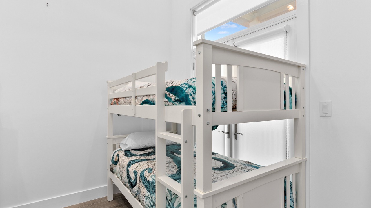 Photo of Bedroom in The Shores