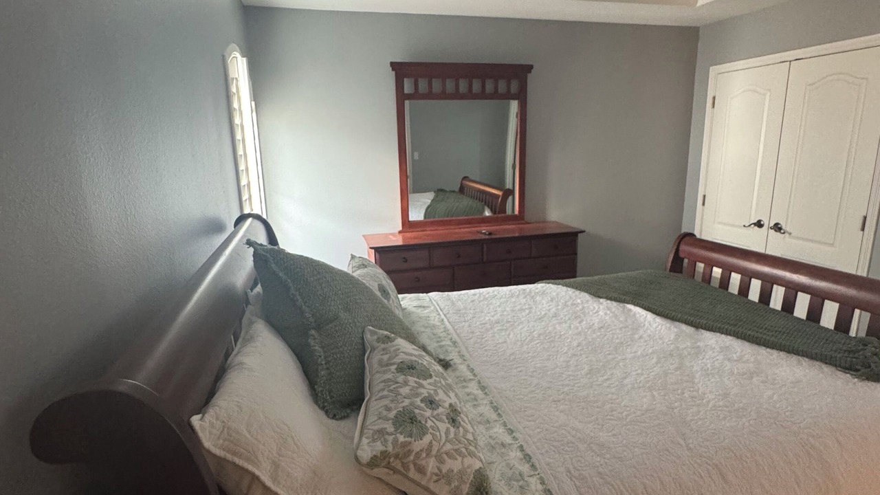 Photo of Bedroom in Edinburg