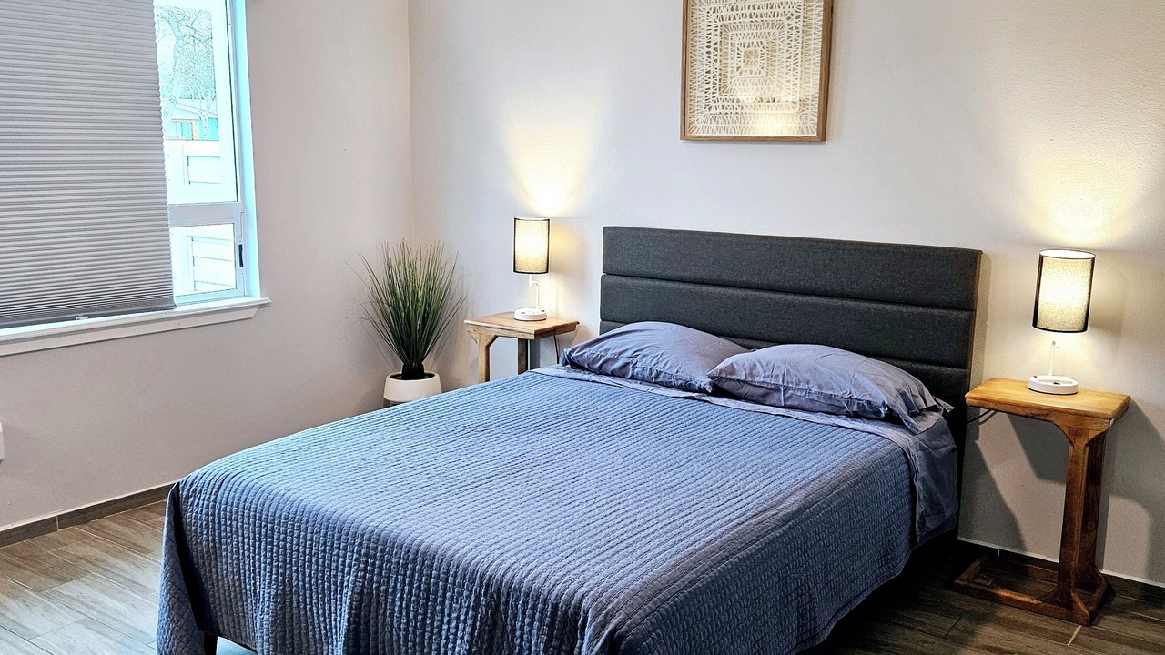 Photo of Bedroom in Edinburg