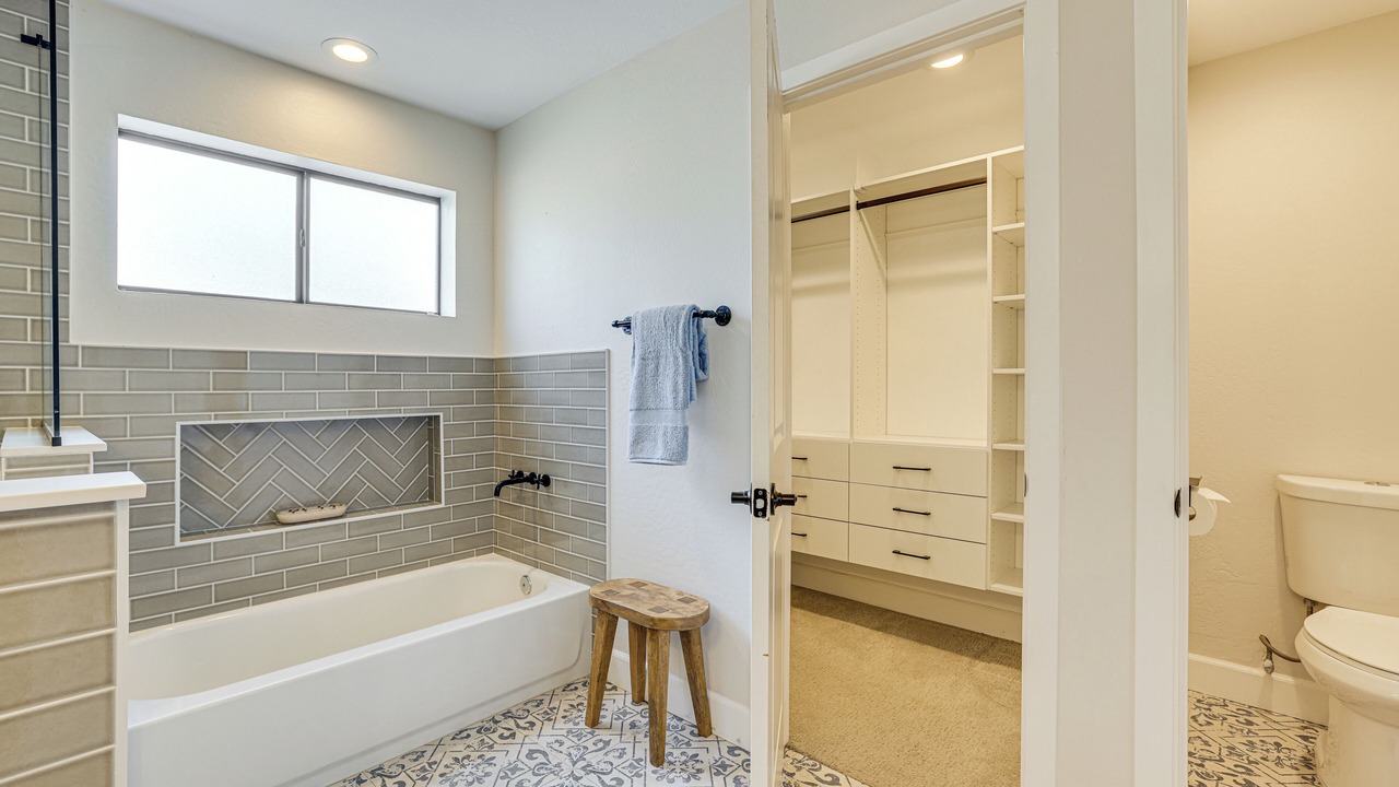 Photo of Bathroom in Fairview Place