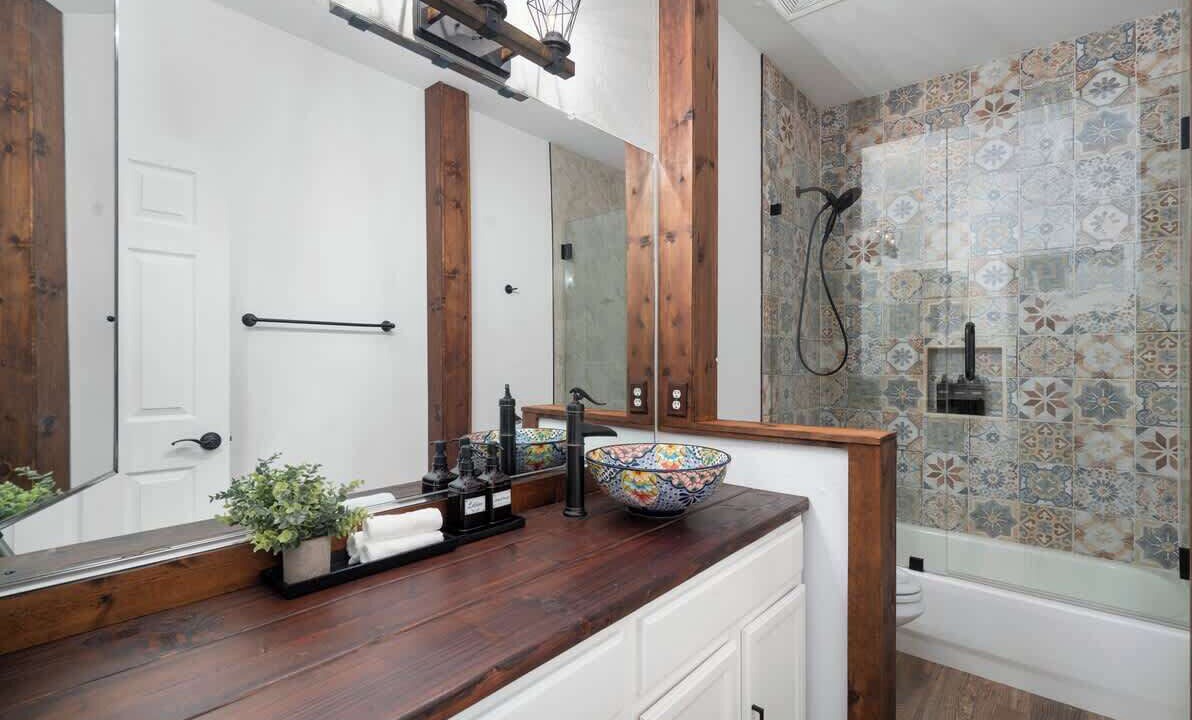Photo of Bathroom in Fox Crossing