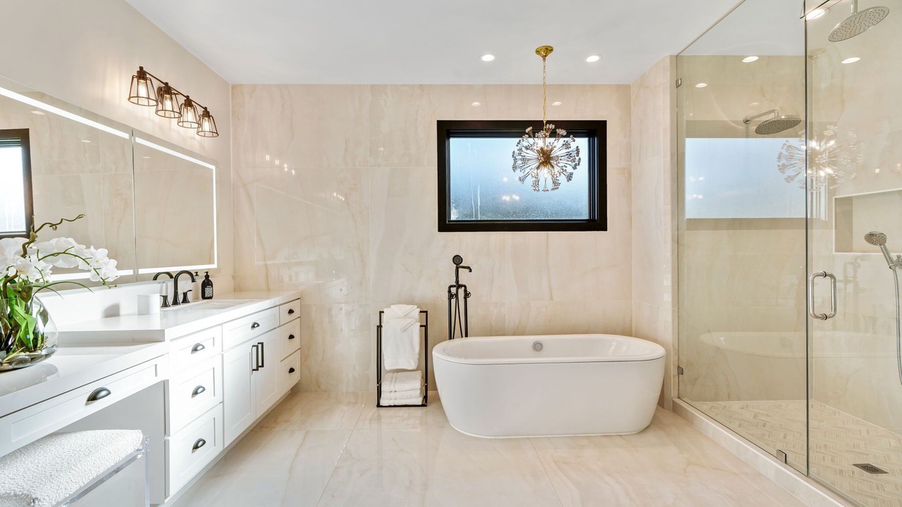 Photo of Bathroom in Arcadia Manors