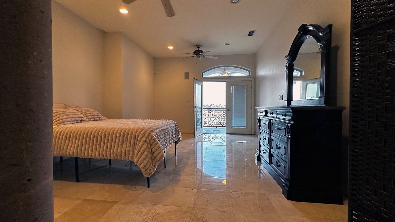 Photo of Bedroom in Mission