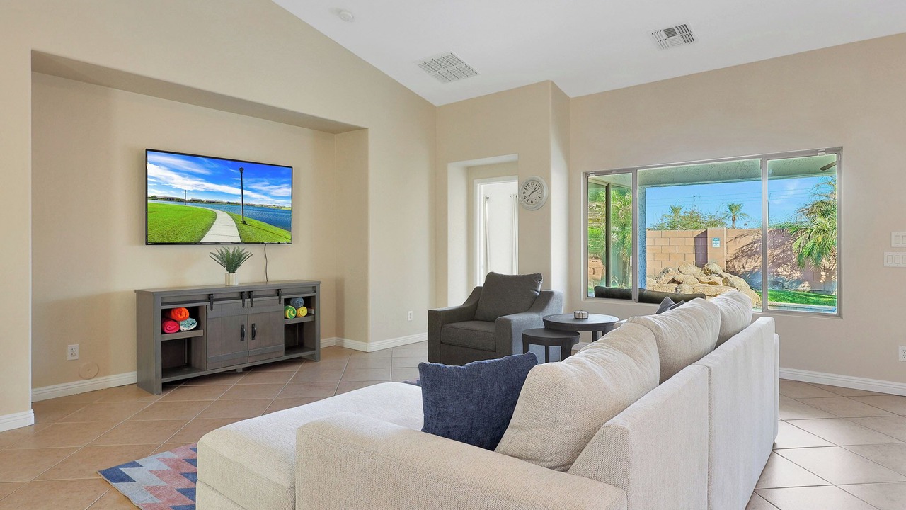 Photo of Livingroom in Goodyear