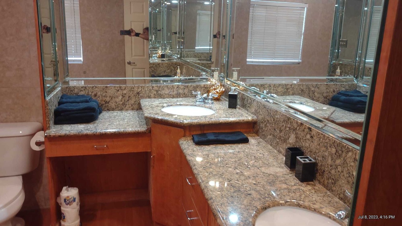 Photo of Bathroom in Brownsville
