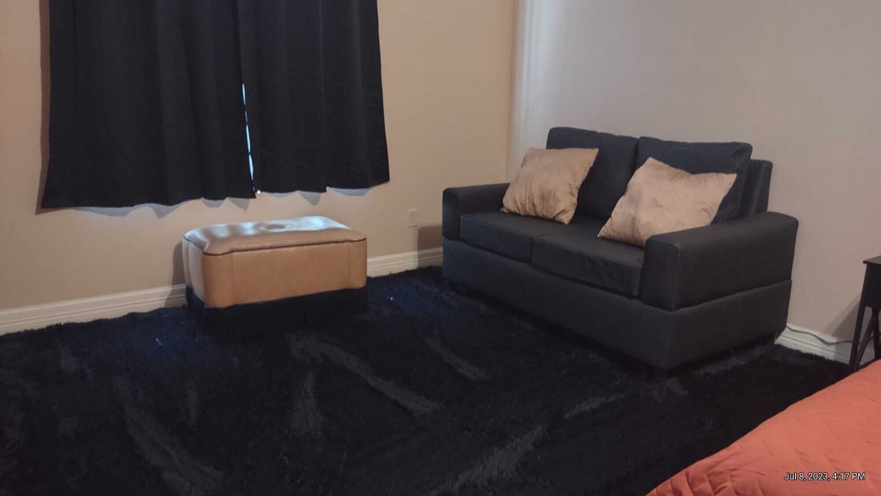 Photo of Livingroom in Brownsville