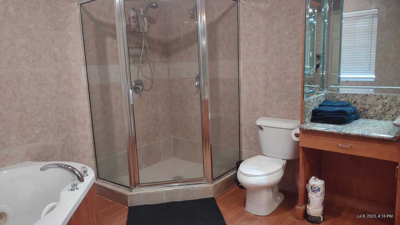 Photo of Bathroom in Brownsville