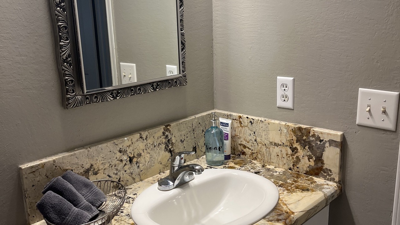 Photo of Bathroom in Vista Del Valle