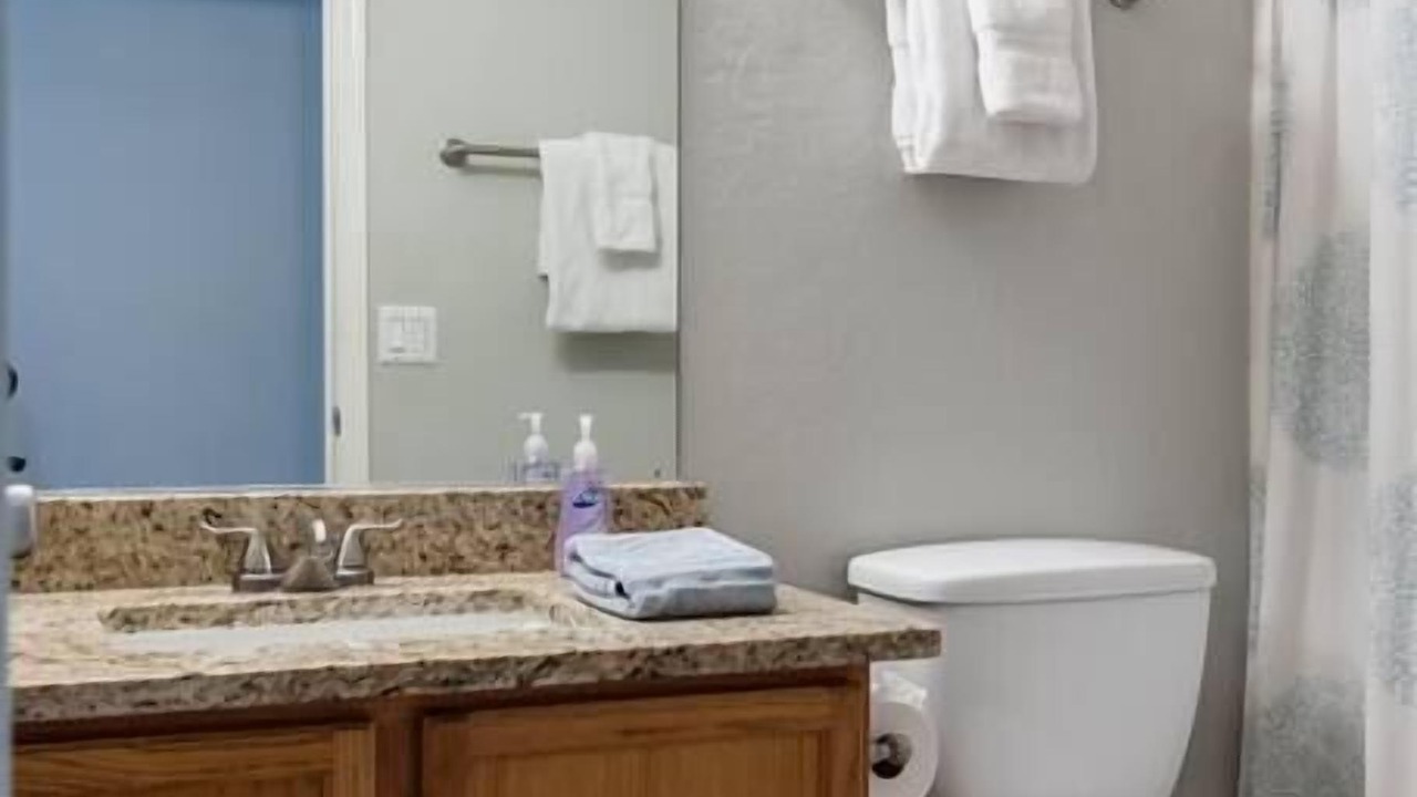 Photo of Bathroom in Avondale