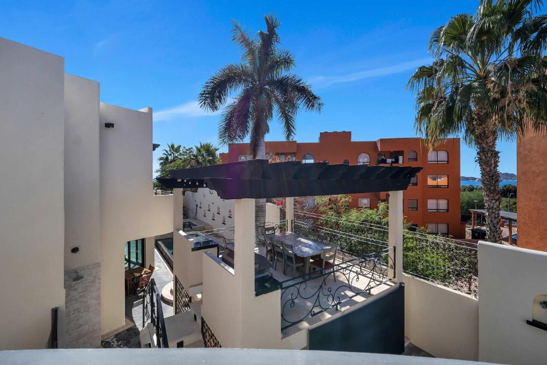 Photo of Patio Balcony in Cabo Bello