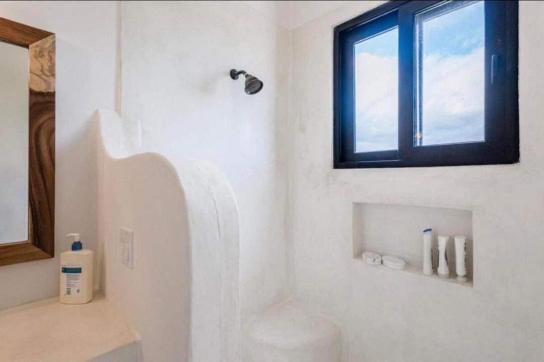 Photo of Bathroom in Los Barriles