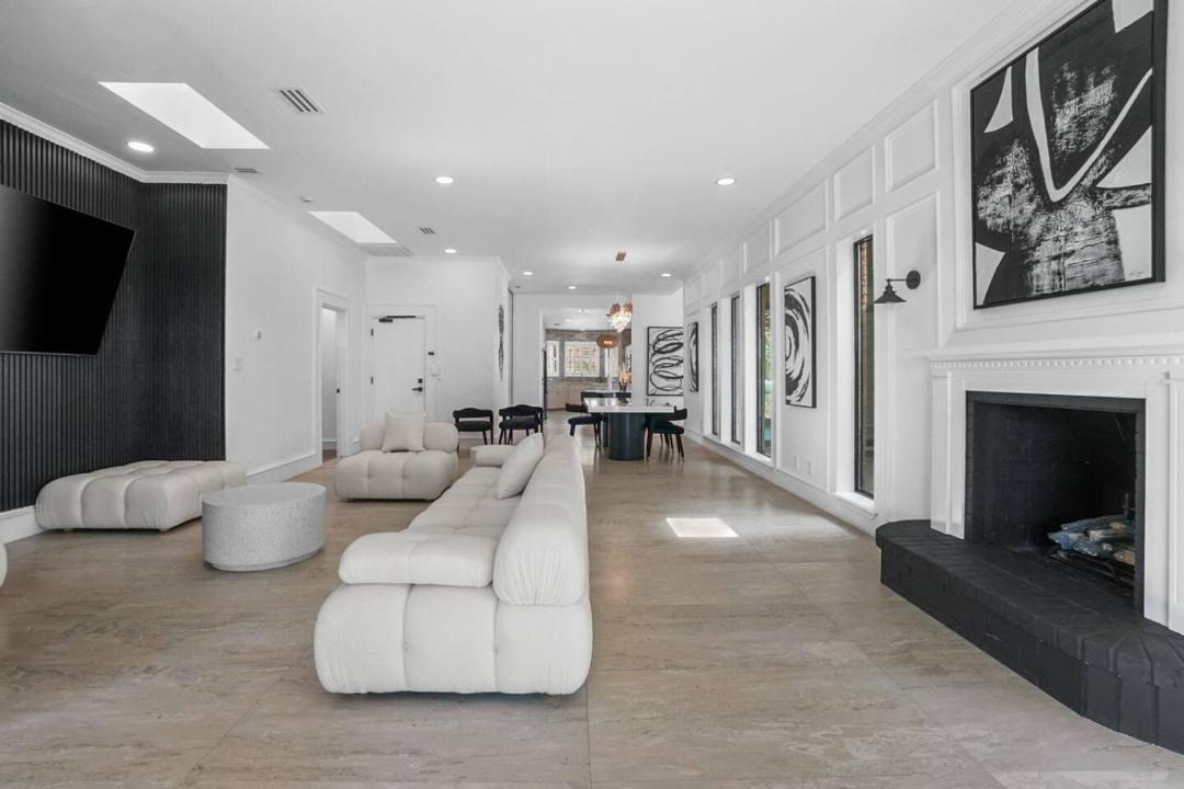 Photo of Livingroom in Mission