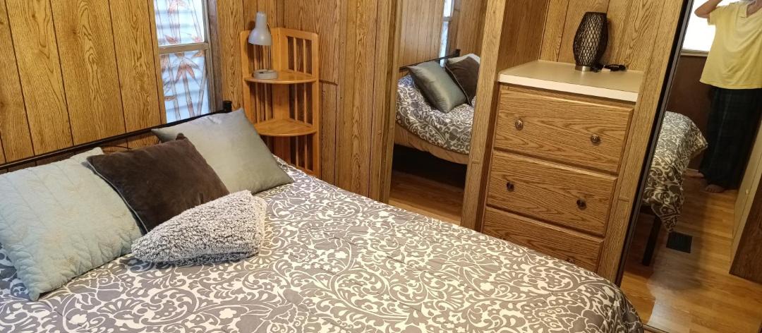Photo of Bedroom in Edinburg