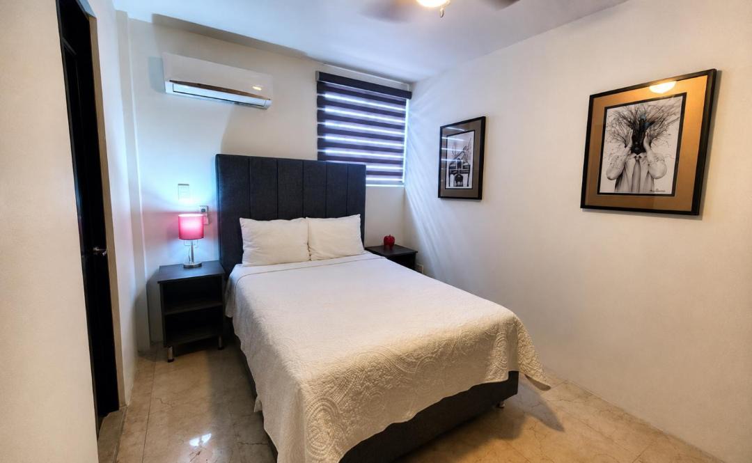 Photo of Bedroom in Monterrey Antiguo