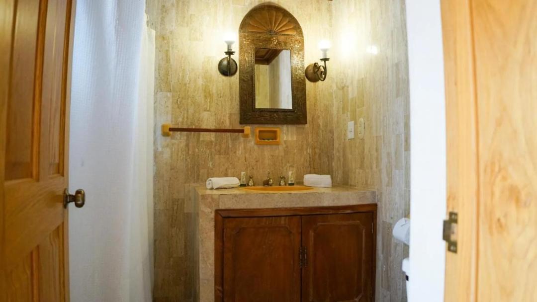 Photo of Bathroom in San Isidro del Llanito