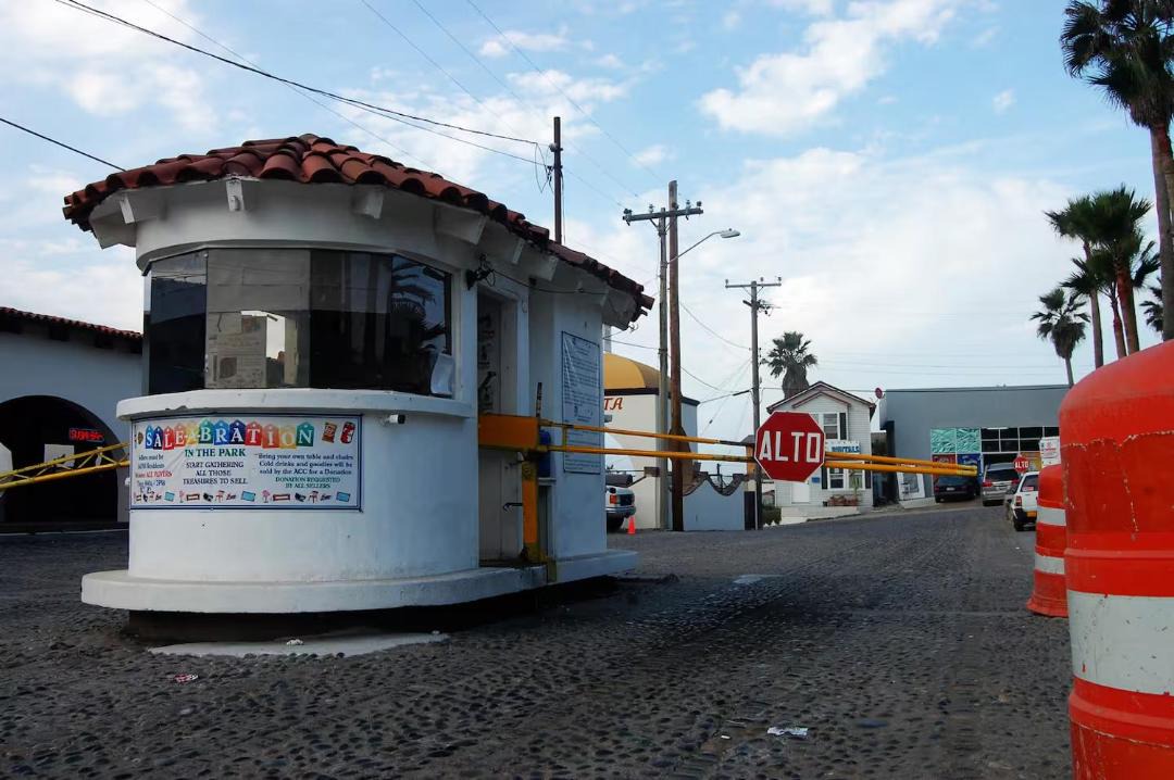Photo of Others in San Antonio del Mar