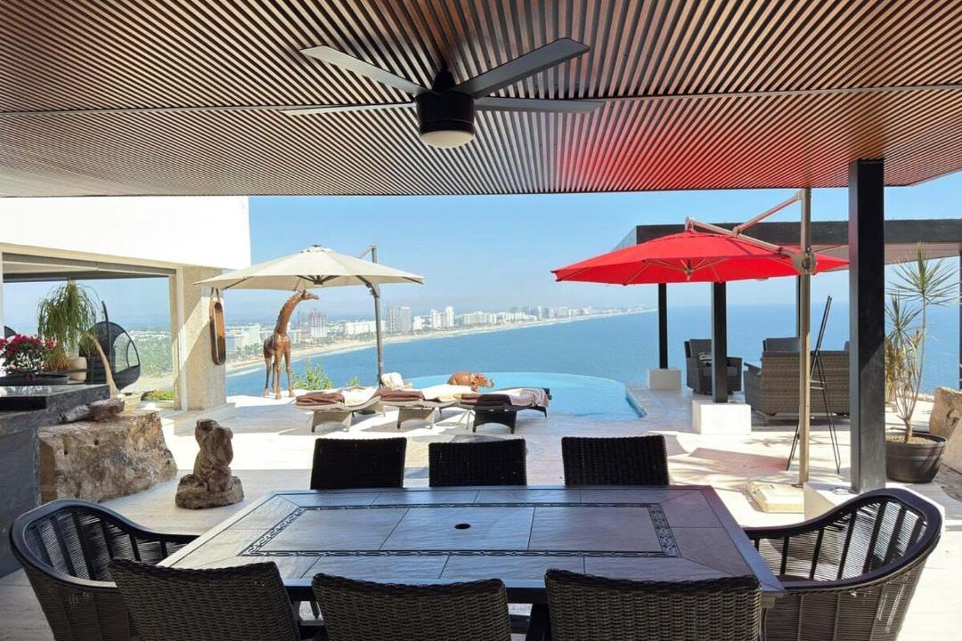 Photo of Patio Balcony in Puerto Marques
