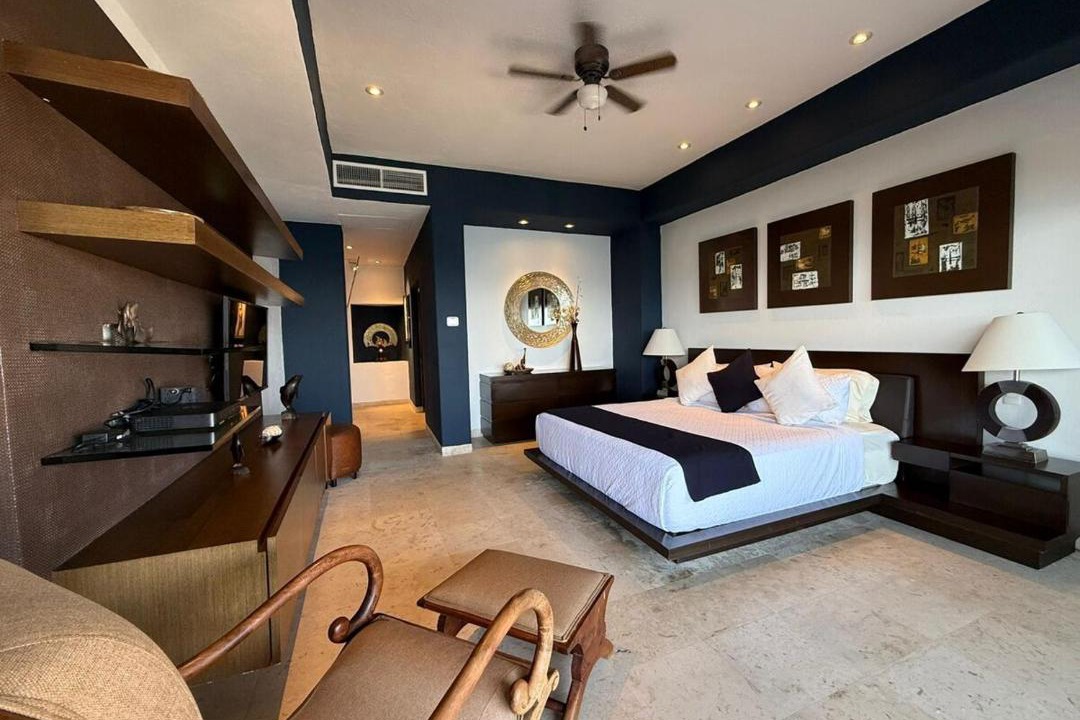 Photo of Bedroom in Puerto Marques