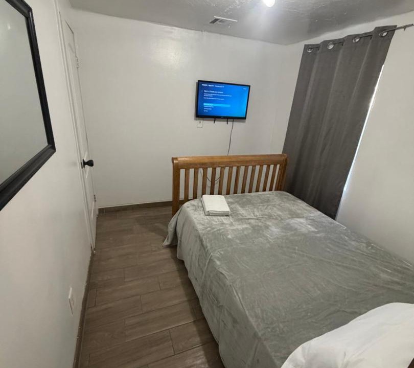 Photo of Bedroom in Garfield