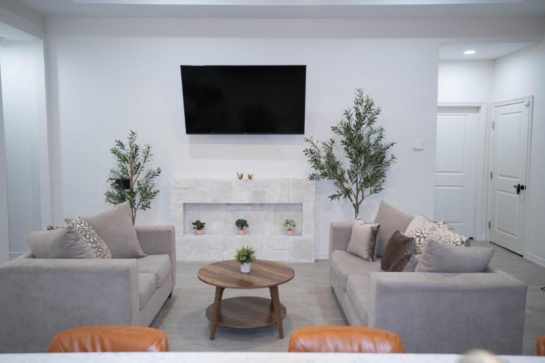 Photo of Livingroom in Brownsville