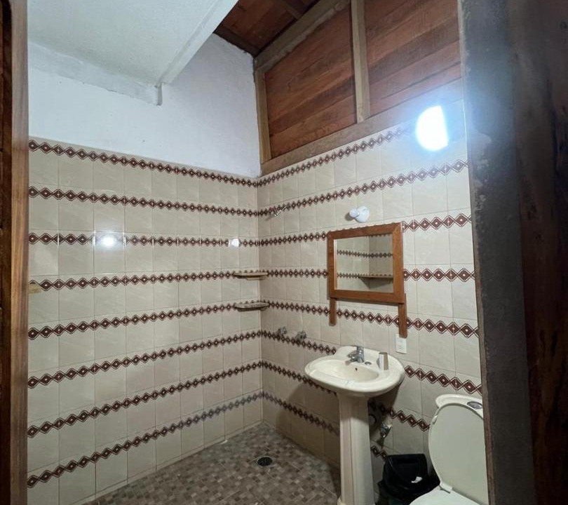 Photo of Bathroom in Saladita