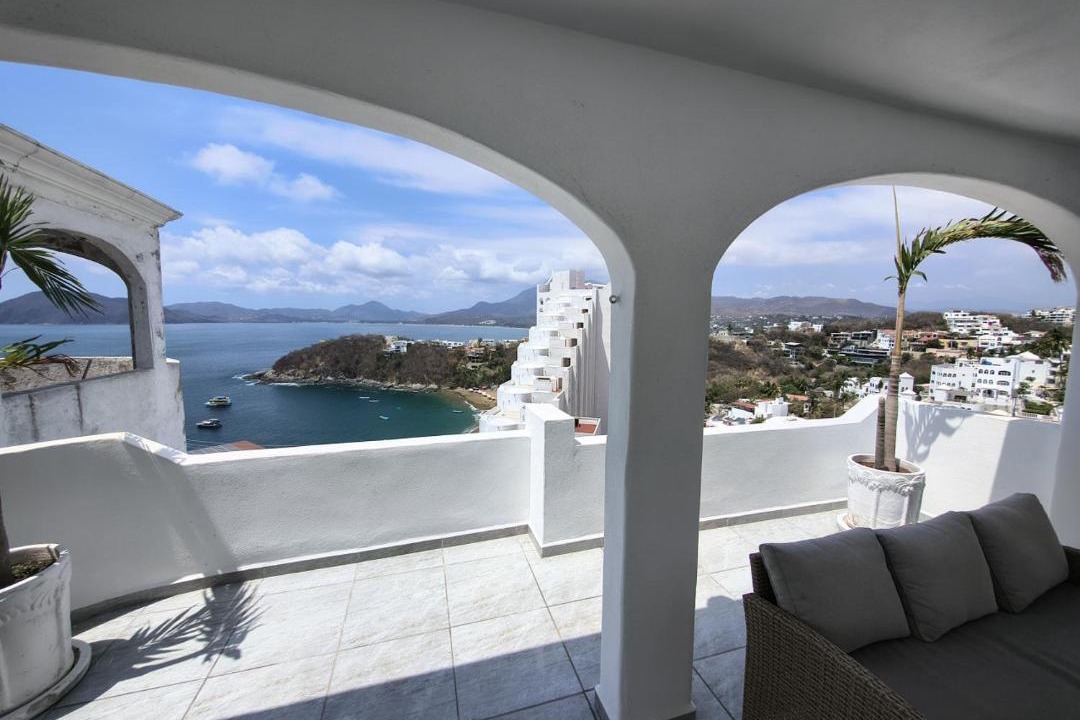Photo of Patio Balcony in Las Hadas