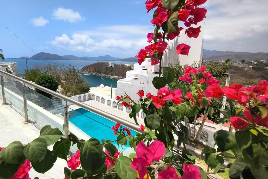 Photo of Patio Balcony in Las Hadas