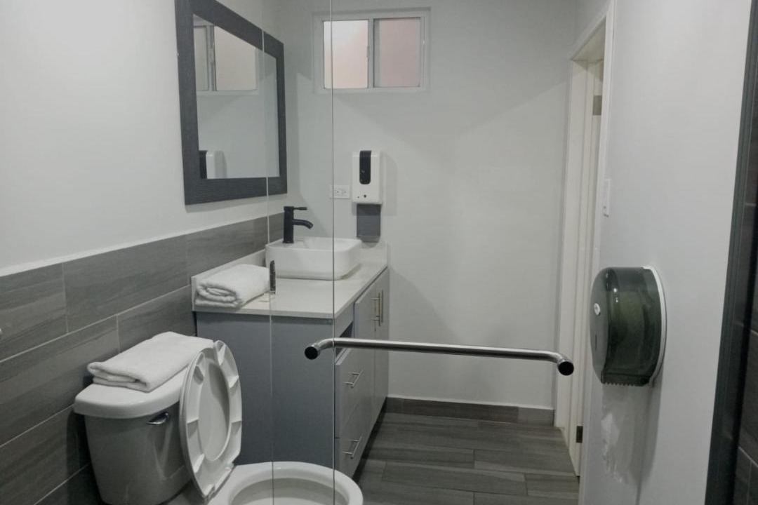 Photo of Bathroom in Avenida Revolucion