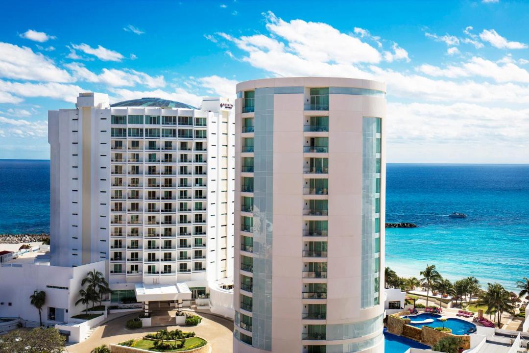 Photo of Others in Punta Cancun