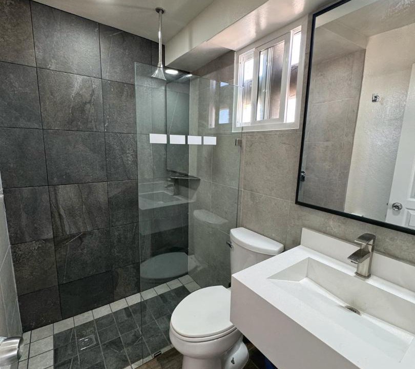 Photo of Bathroom in Avenida Revolucion