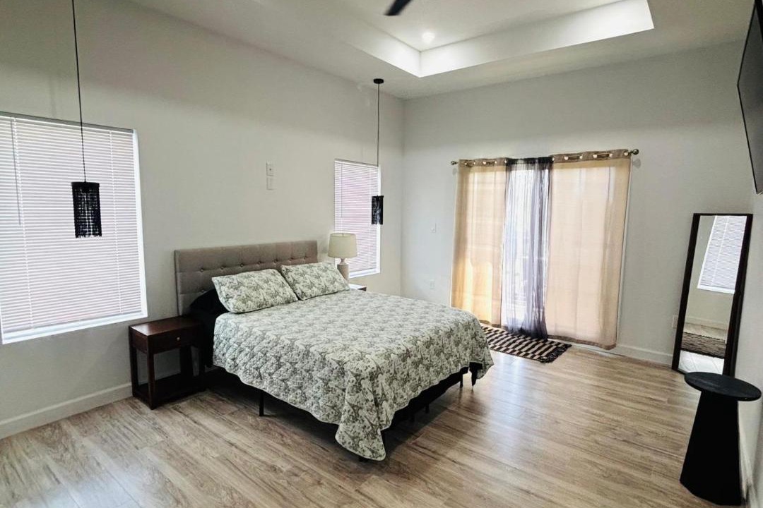 Photo of Bedroom in Alamo