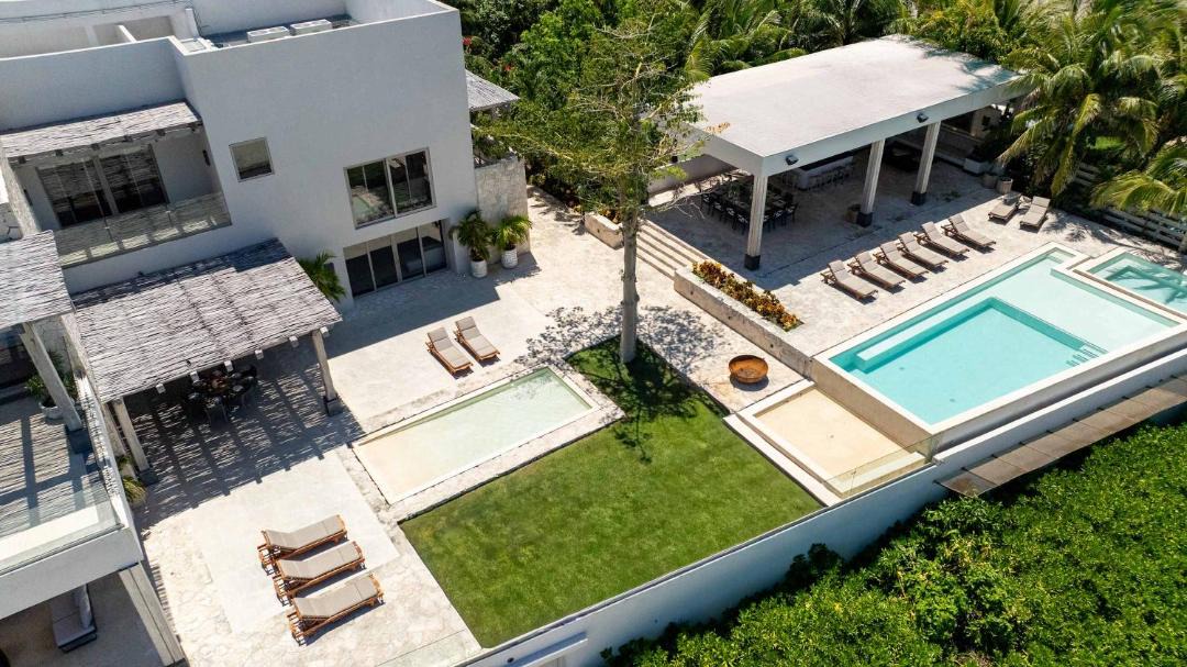 Photo of Others in Punta Cancun