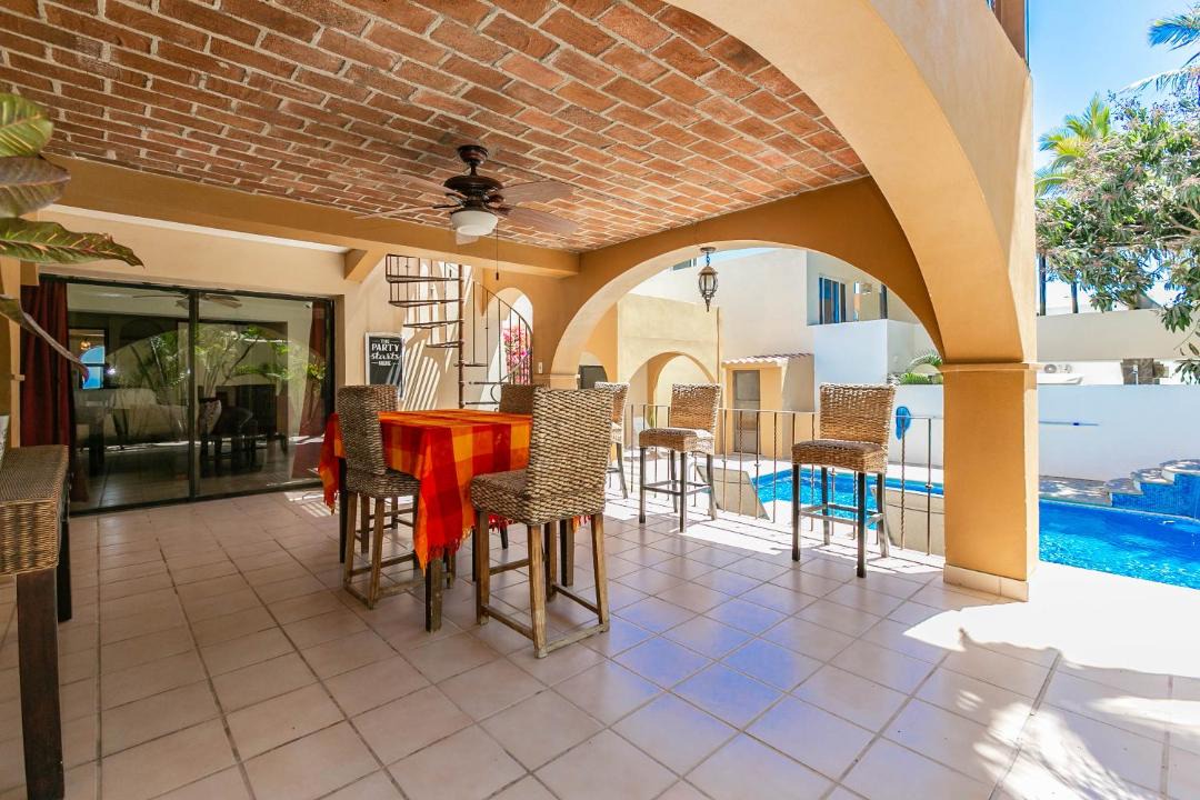 Photo of Patio Balcony in Cabo Bello