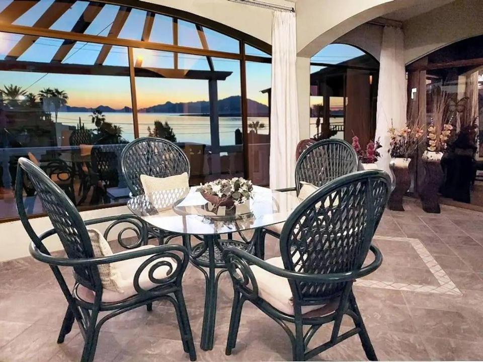 Photo of Patio Balcony in Villa Hermosa