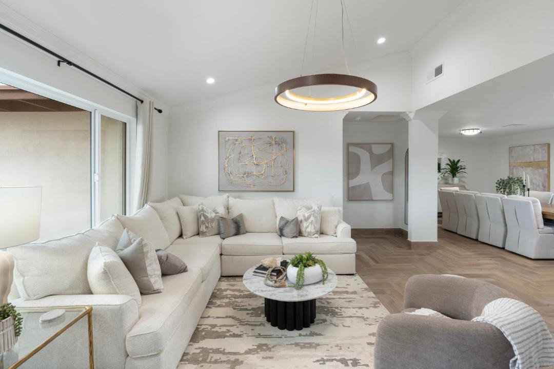 Photo of Livingroom in Cox Heights