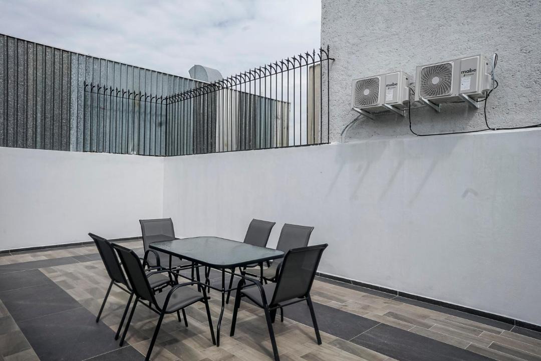 Photo of Patio Balcony in Leon